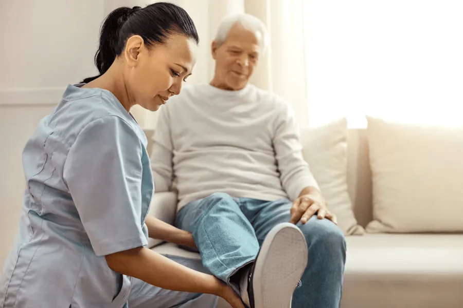 Individual therapy plan in physiotherapy for muscle paralysis