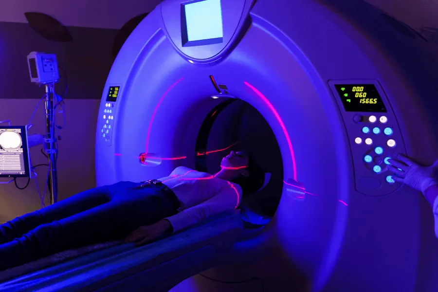 Neurological examination to diagnose muscle paralysis
